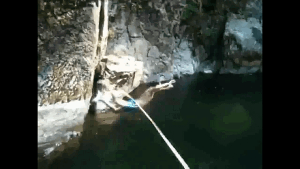 falling-from-a-rope-in-the-water